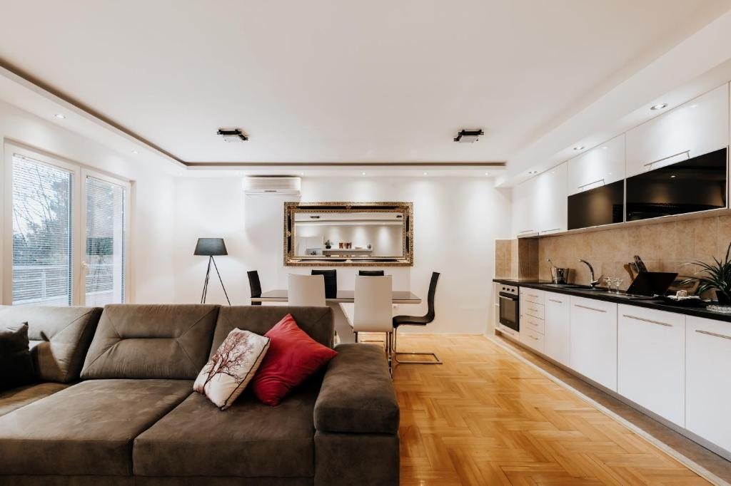 Apartments Danigo, Будва