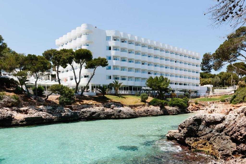 AluaSoul Mallorca Resort - Adults only, Кала Дор