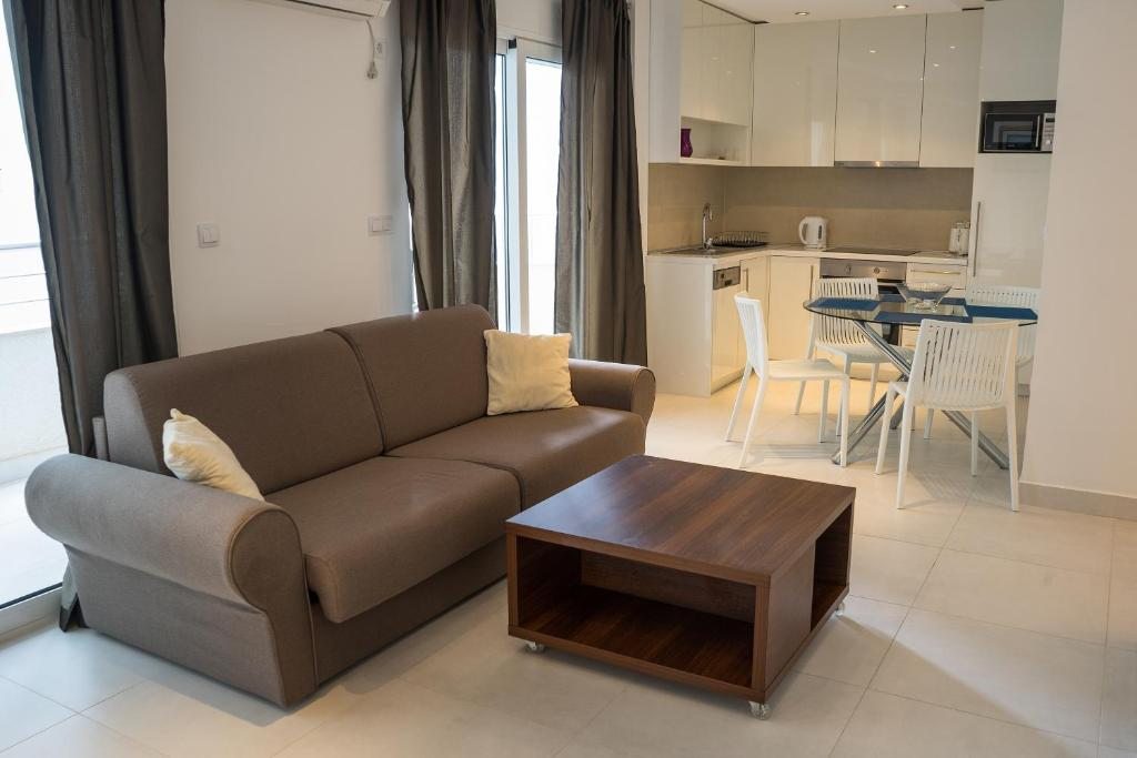 Apartments Belmont Becici, Будва