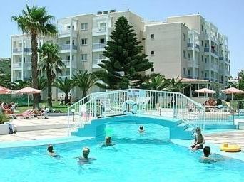 Astreas Beach Hotel Apartments, Протарас