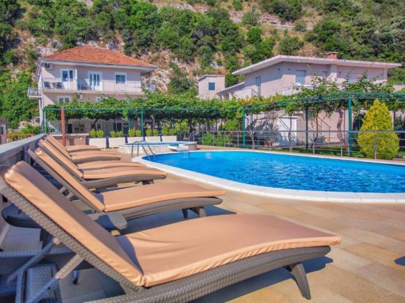 Apartments Obala - Katić, Херцег-Нови