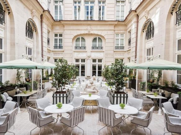 Hotel de Crillon, Париж