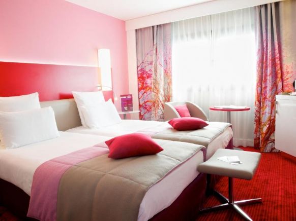 Mercure Paris Montmartre Sacré Coeur, Париж