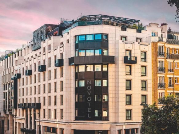 Novotel Paris Vaugirard Montparnasse, Париж