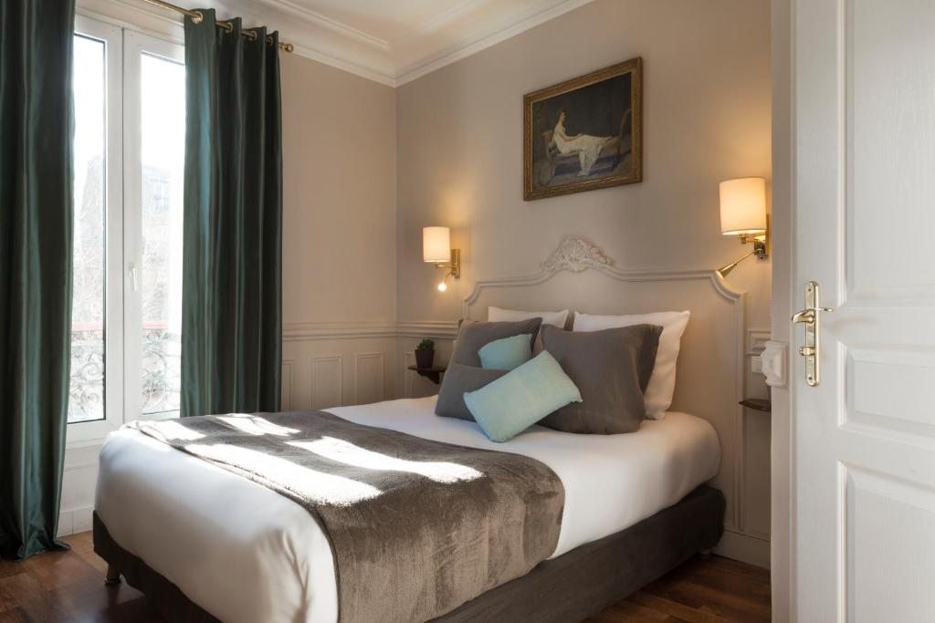 Hôtel De La Porte Dorée, Париж