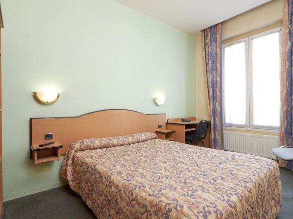 Hotel Voltaire République