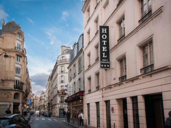 Hôtel des Deux Avenues