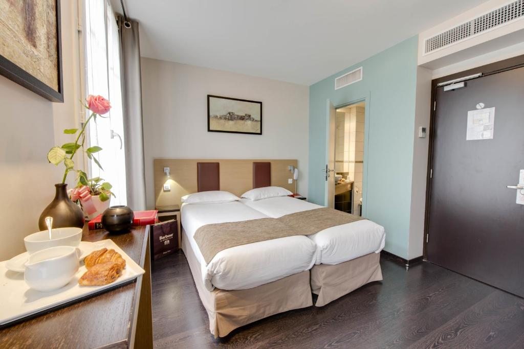 Source Hôtel, Париж