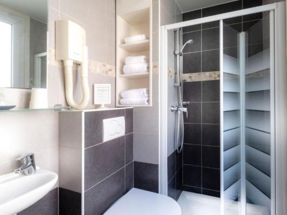 Hôtel Montsouris Orléans