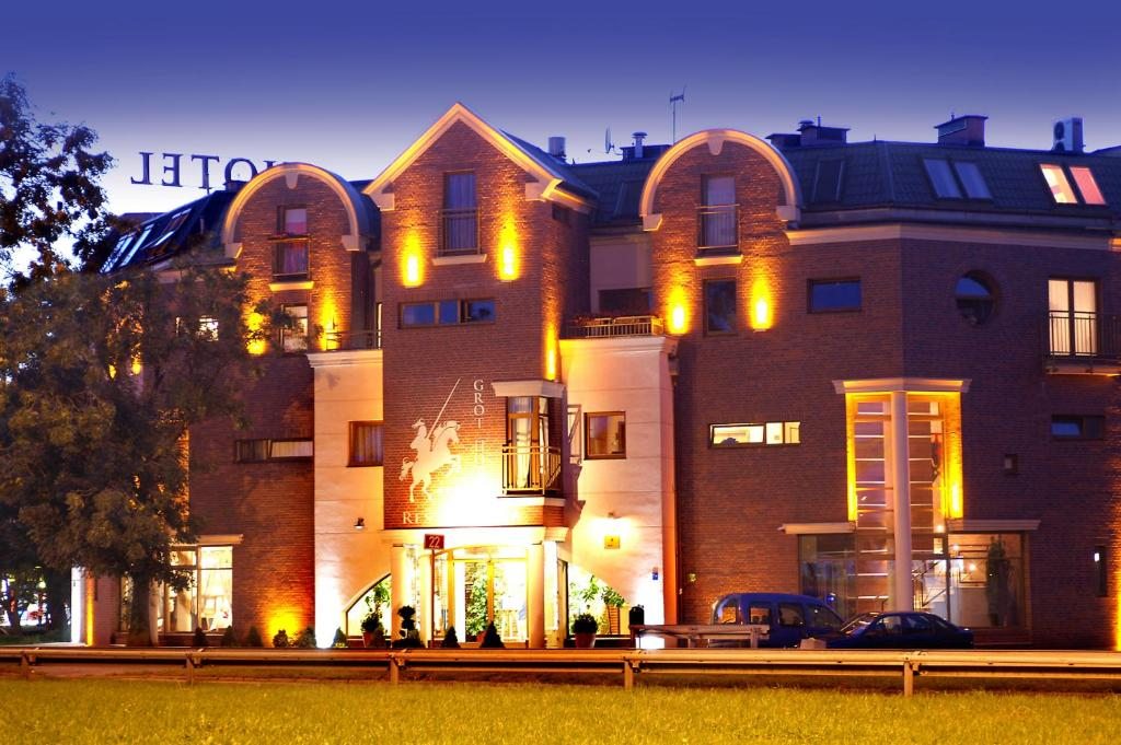 Grot Hotel, Мальборк