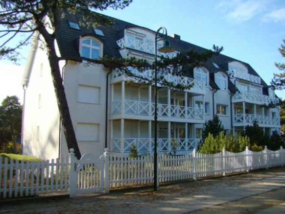 Duenenhaus Christa, Зеебад-Бансин