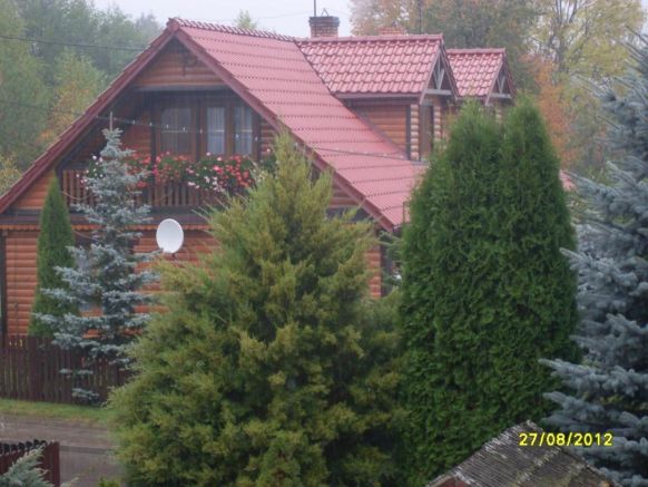 Domek Jaskółka, Бяловежа