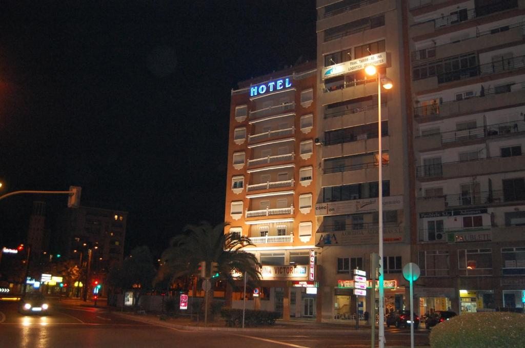 Отель Hotel Marina Victoria, Альхесирас