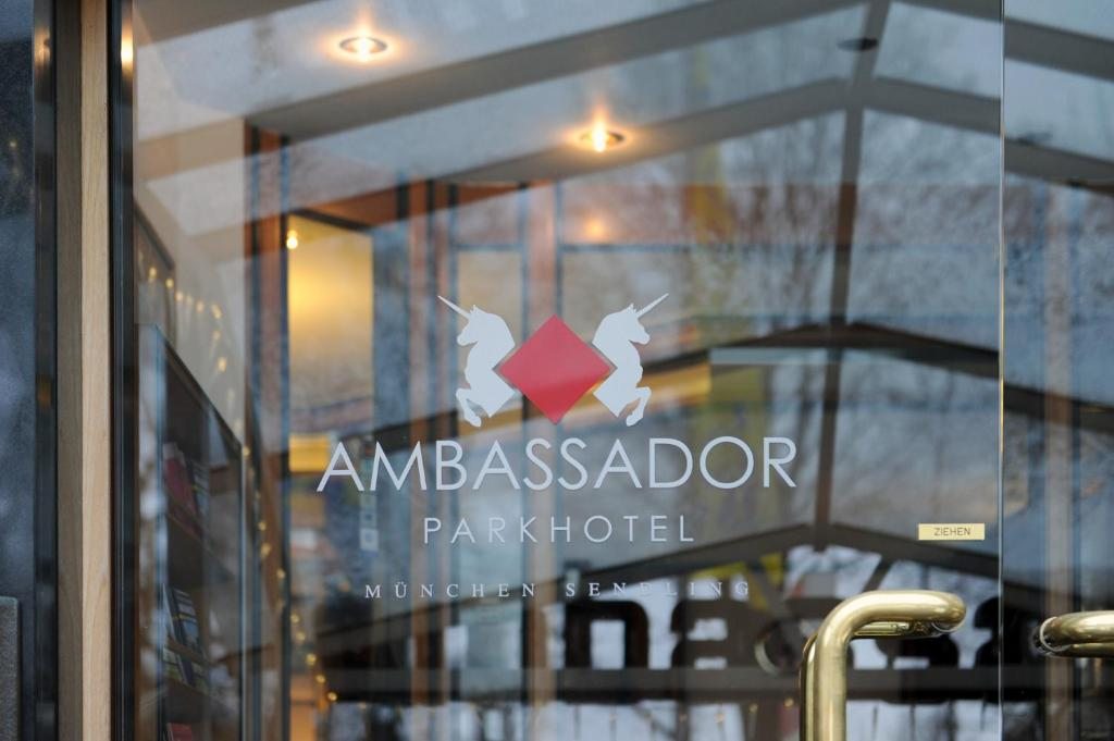 Ambassador Parkhotel, Мюнхен