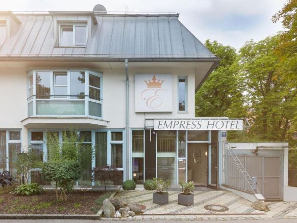 Empress Hotel