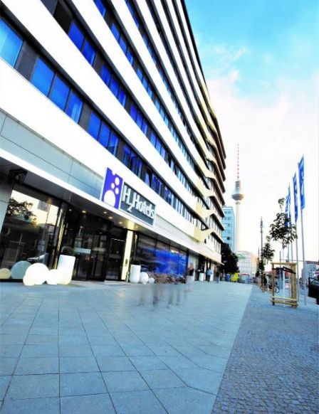 H2 Hotel Berlin-Alexanderplatz, Берлин