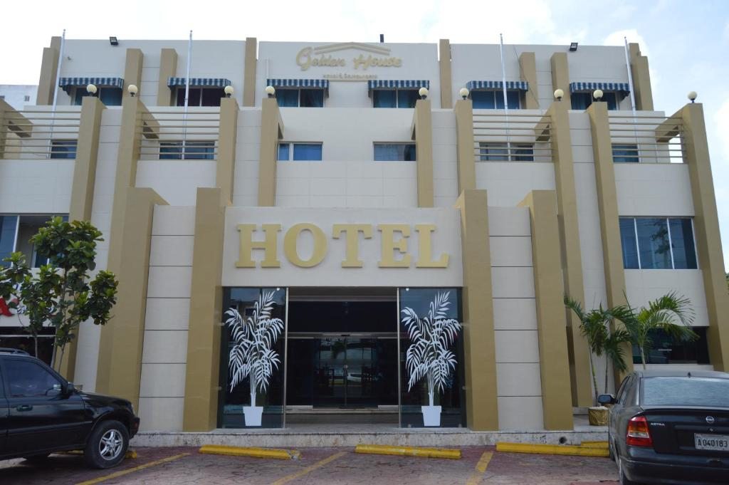 Golden House Hotel & Restaurante, Санто-Доминго