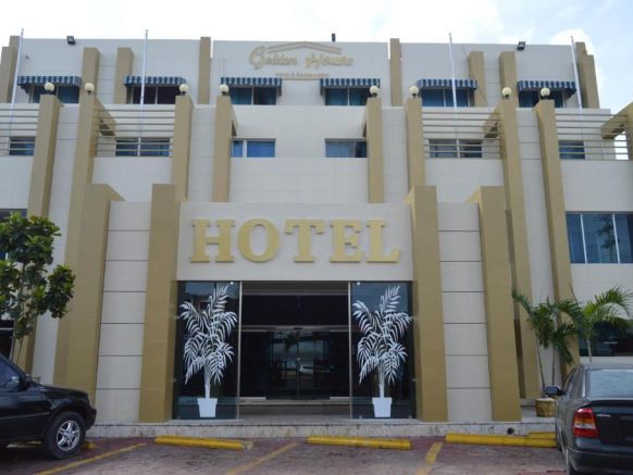 Golden House Hotel & Restaurante, Санто-Доминго