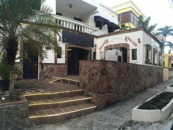 Отель Hotel Maison Gautreaux, Санто-Доминго