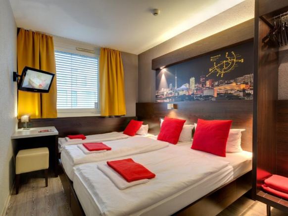 MEININGER Hotel Berlin Hauptbahnhof