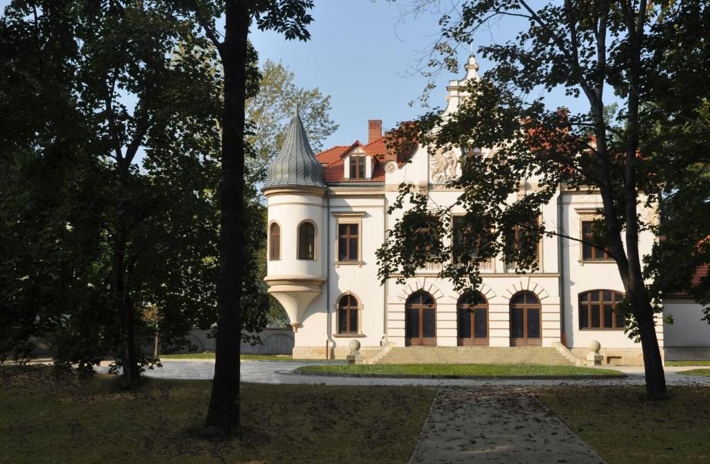 Pałac Polanka, Кросно