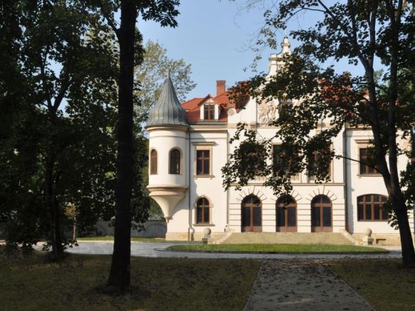 Pałac Polanka, Кросно