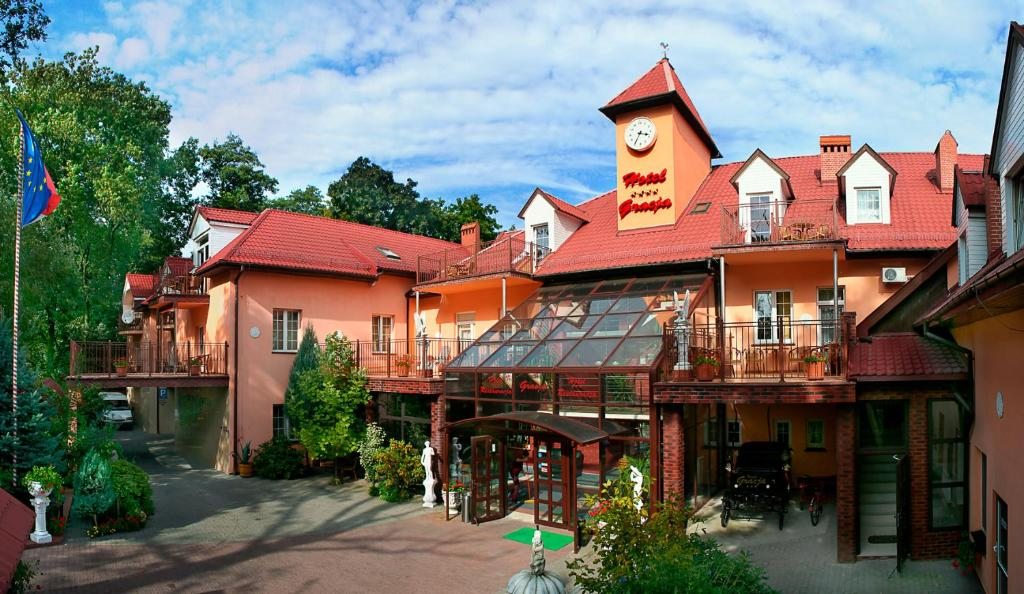 Hotel Gracja, Гожув-Велькопольски