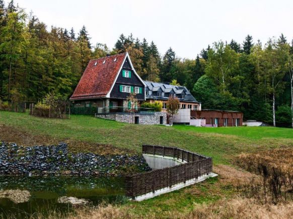 Jagdschloss Windenhütte, Тале