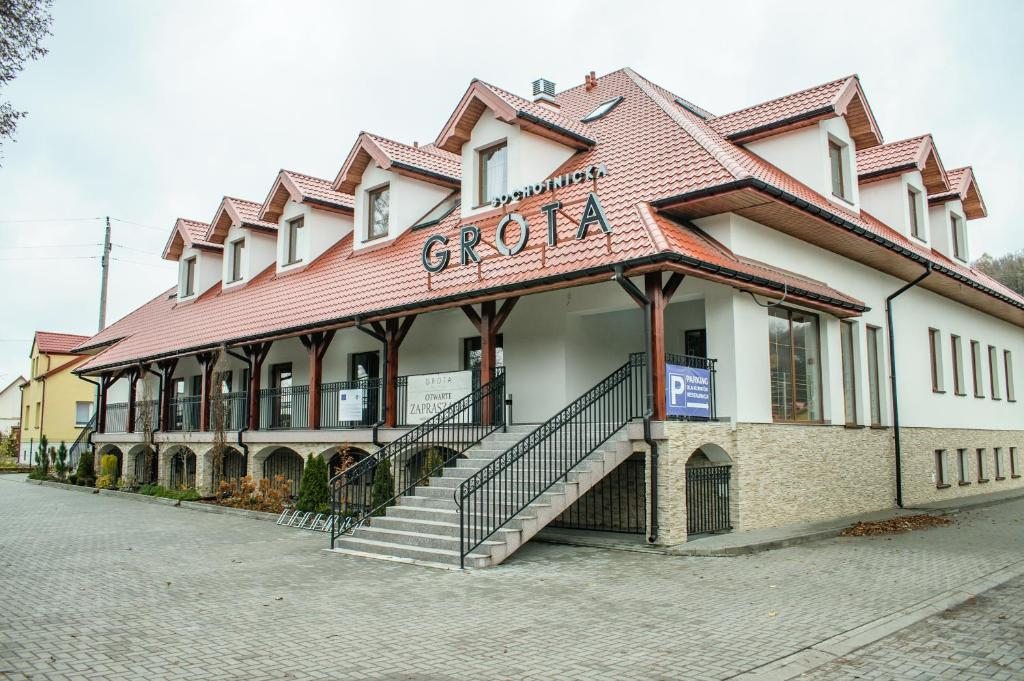 Семейный отель Grota Bochotnicka, Казимеж-Дольны