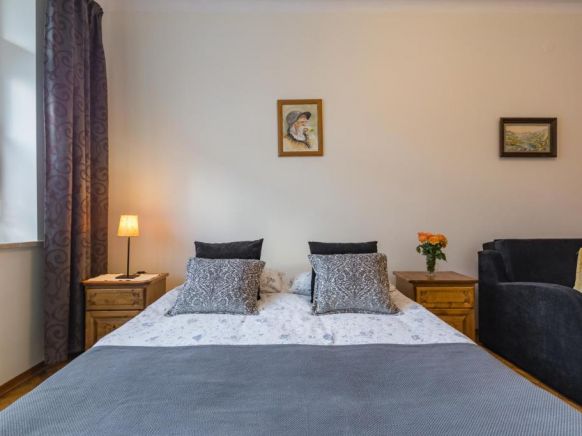 Pokoje i Apartamenty Krupówki 36