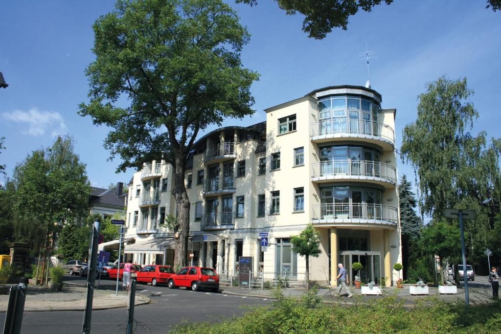 Hotel Am Blauen Wunder - Privathotel, Дрезден