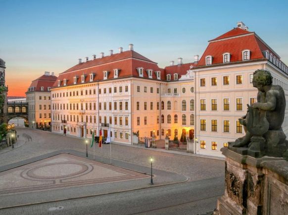 Hotel Taschenbergpalais Kempinski, Дрезден