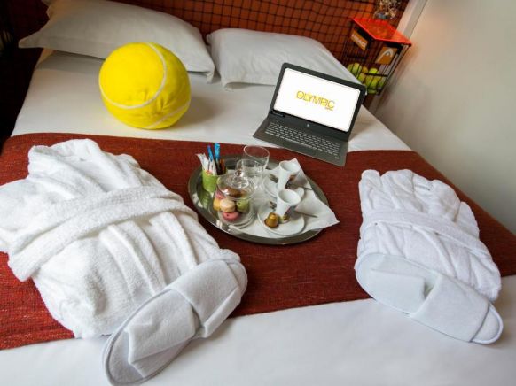 Hotel Olympic by Patrick Hayat