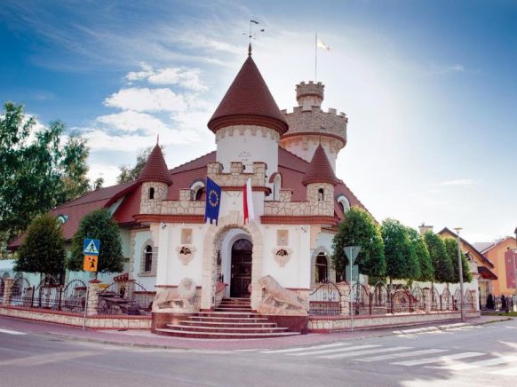 Zamek Pod Brzozami, Крыница