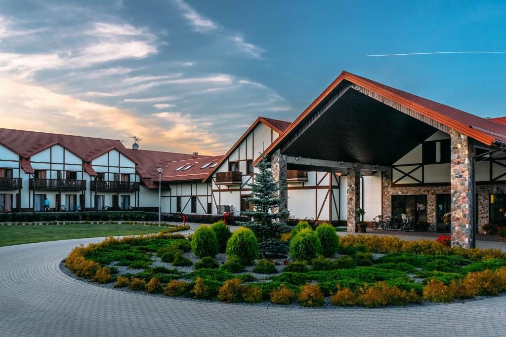 Mikołajki Resort Hotel & Spa Jora Wielka, Миколайки