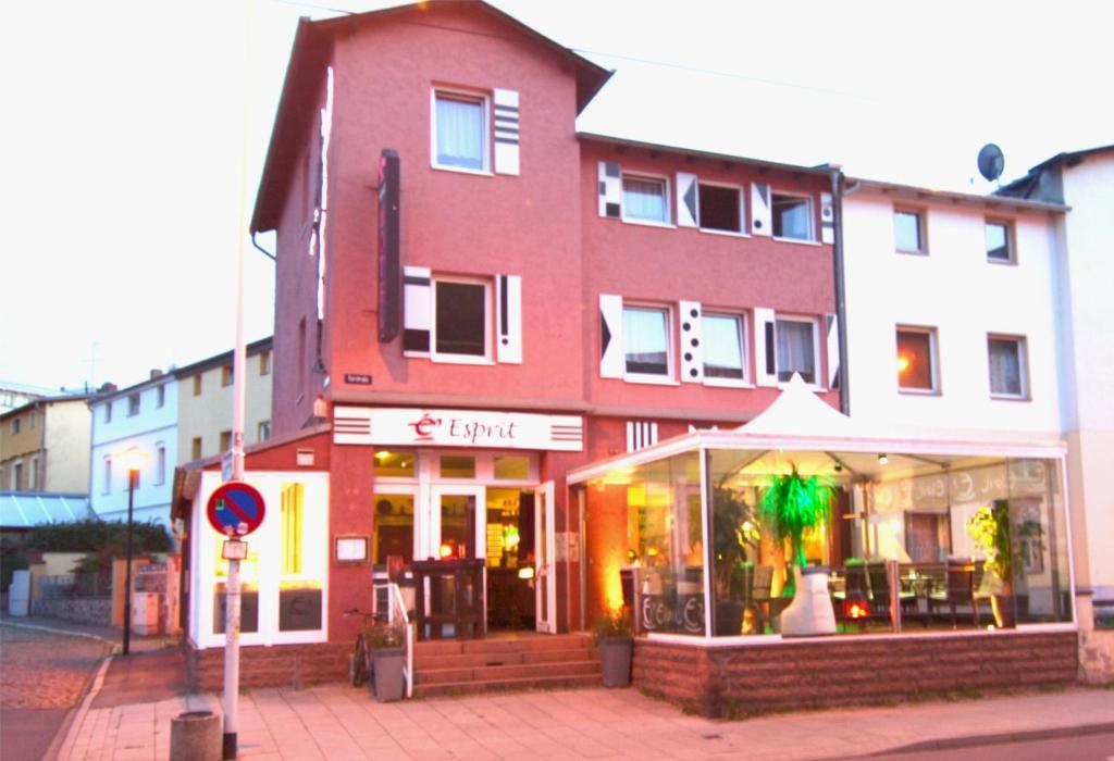 Esprit Hotel with restaurant, Галле (Восточная Германия)