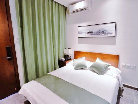 Beijing 161 Beihai Courtyard Hotel