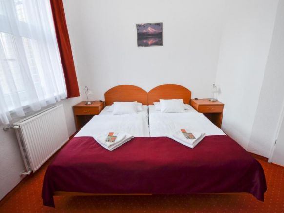 Broadway City Panzió