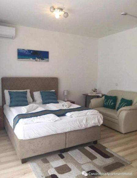 Corvin Rose Apartment Hotel