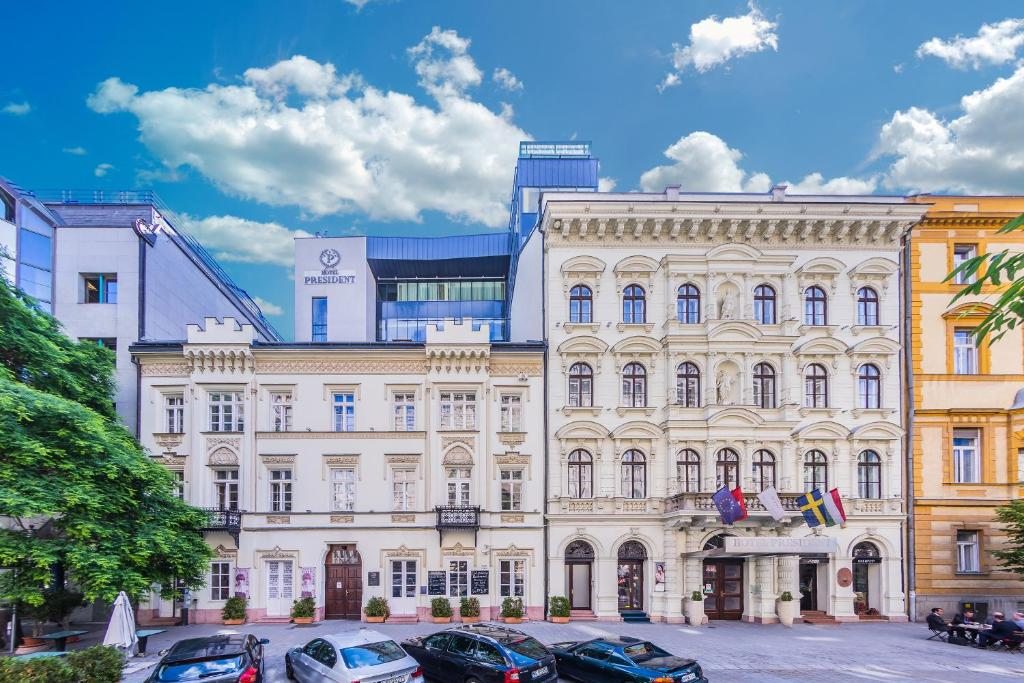 Hotel President, Будапешт