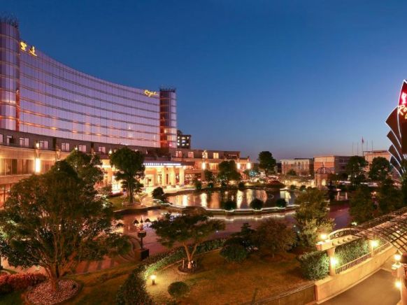 Royal International Hotel Shanghai - Pudong International Airport