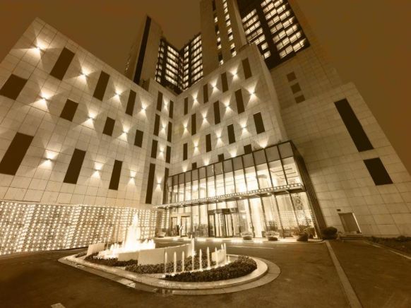 Paramount Gallery Hotel