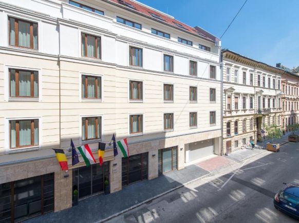 The Three Corners Lifestyle Hotel, Будапешт