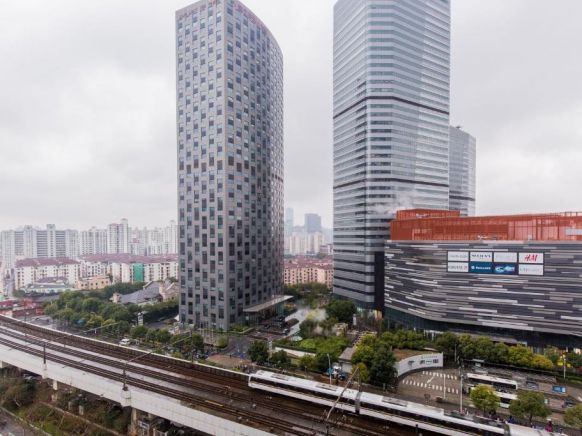 New Space-Time Zhongli Hotel Apartment, Шанхай
