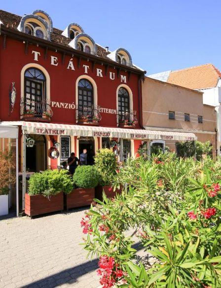 Отель Teátrum Panzió és Étterem, Дьёр