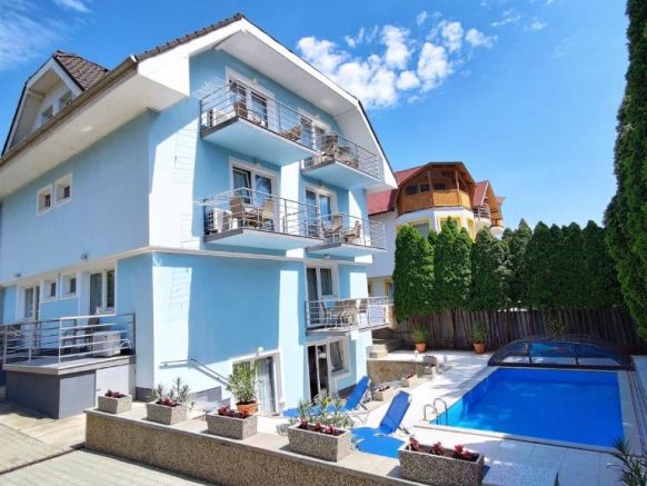 Blue Mediterran Apartment House