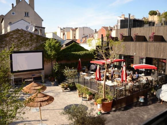 MOB HOTEL Paris Les Puces