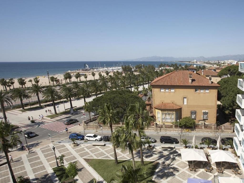 Acacias Apartamentos Salou, Салоу