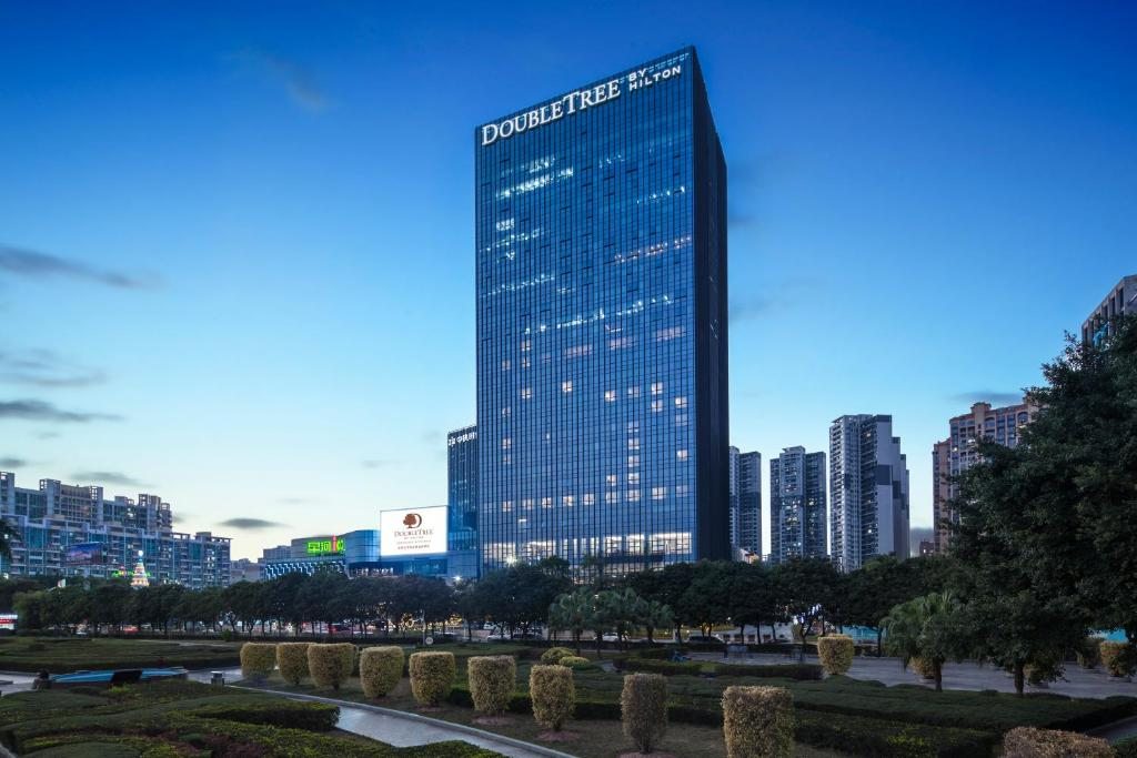 DoubleTree by Hilton Shenzhen Longhua, Шэньчжень