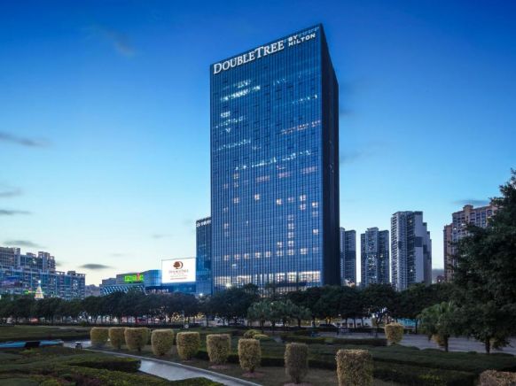DoubleTree by Hilton Shenzhen Longhua, Шэньчжень